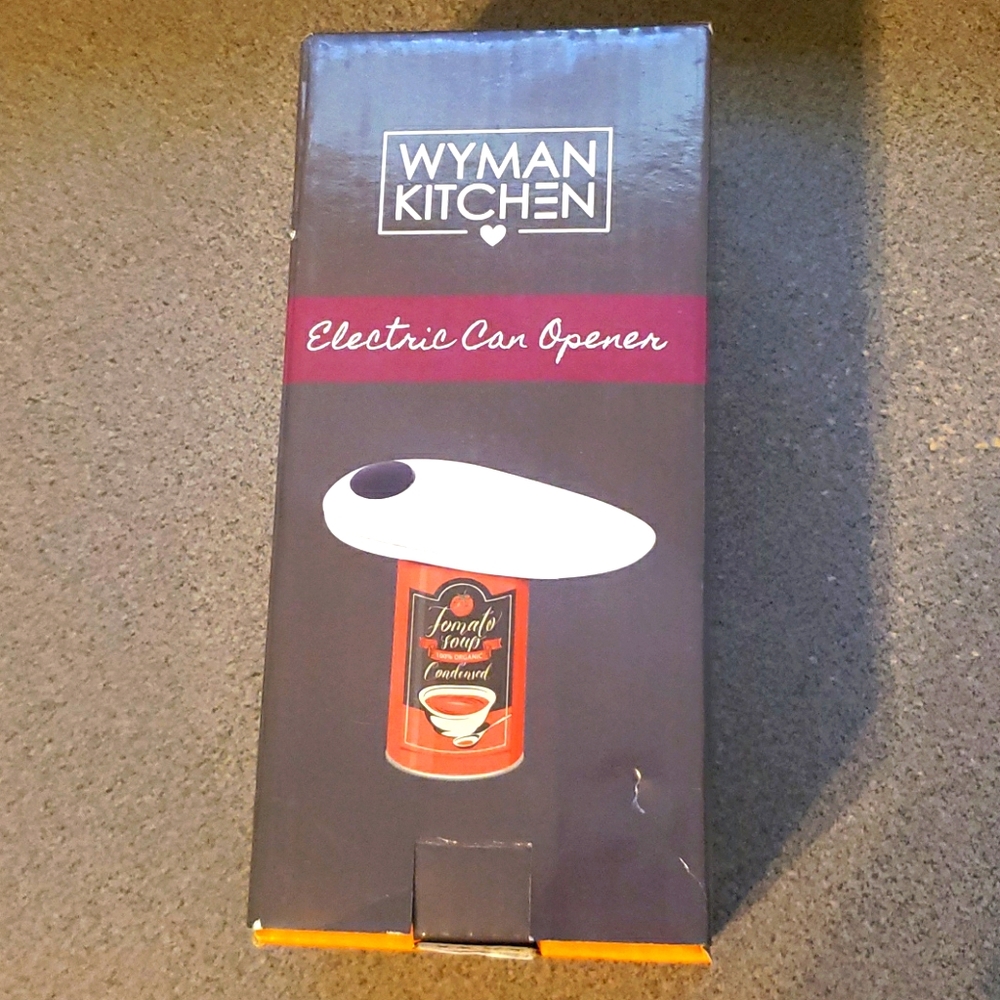 Electric can opener